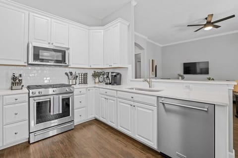 Fully equipped kitchen and dining for six—perfect for family meals