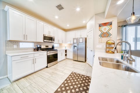 Spacious updated kitchen with room for multiple cooks in the kitchen!