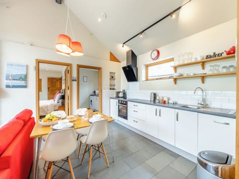 Kitchen/diner | Wern Ddu Cottage, Penybontfawr, near Oswestry
