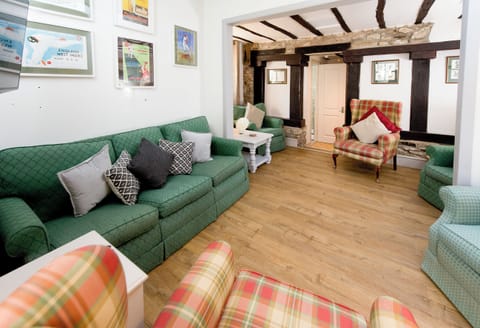 Living area | Crown Inn, Woolhope, near Ledbury