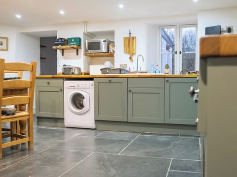 Kitchen | Ivy Cottage, Boscastle