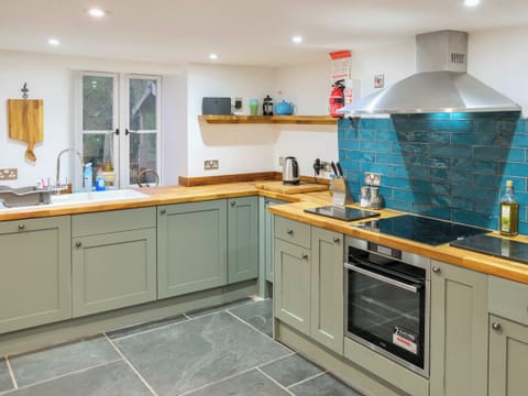 Kitchen | Ivy Cottage, Boscastle