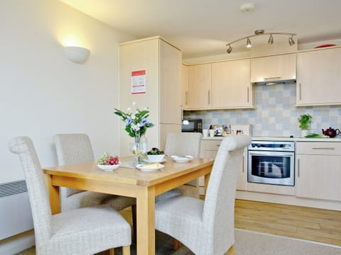 Dining Area | 15 Belvedere Court, Paignton