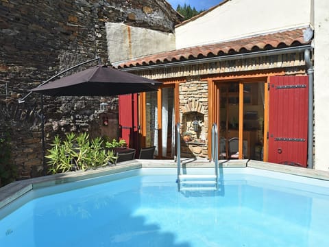 Holiday Home Swimming Pool