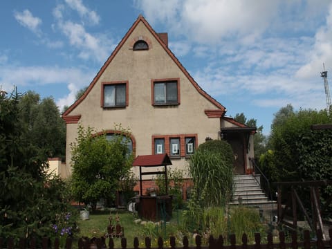 Holiday Home Exterior [summer]