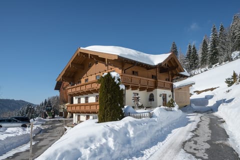 Holiday Home Exterior [winter]