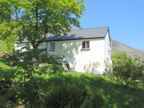 Croesor Bach from the front garden