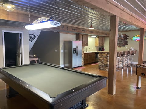 Walkout Basement Bar and Rec Room