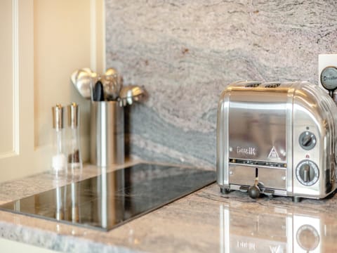 Kitchen area | Copse Lodge, Marchwood