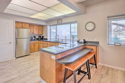 Kitchen | Blender | Crockpot | Cooking Basics