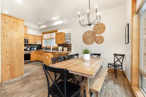 Dining area open to the kitchen