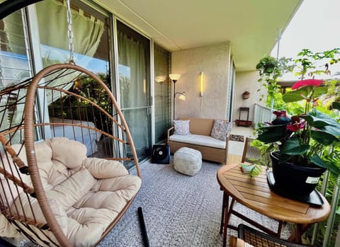 Cozy seating and hang area on lanai