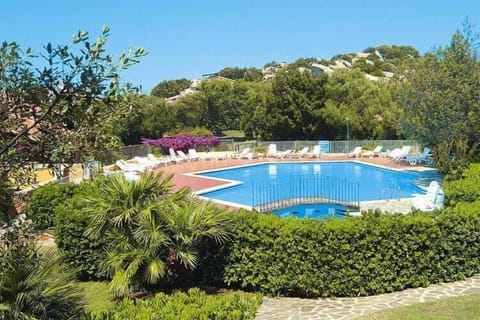 Holiday Home Swimming Pool