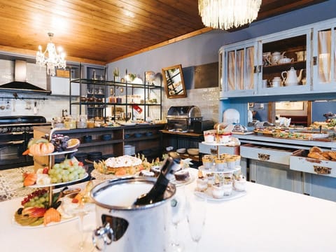 Single room with shower, WC - VILLA OXA Bed and Breakfast in Maria Alm