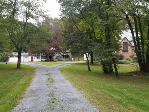 The Farm at Hyde Park entrance