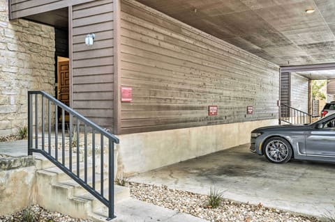 Exterior | Carport (1 Vehicle) | Community Lot (1 Vehicle)