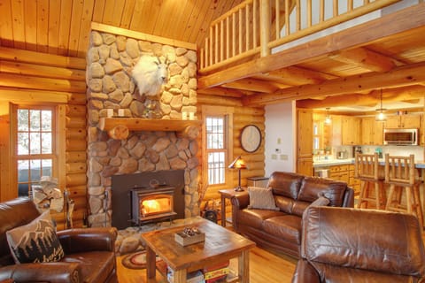 Harrison Vacation Rental | 3BR | 2BA | Stairs Required | 1,950 Sq Ft