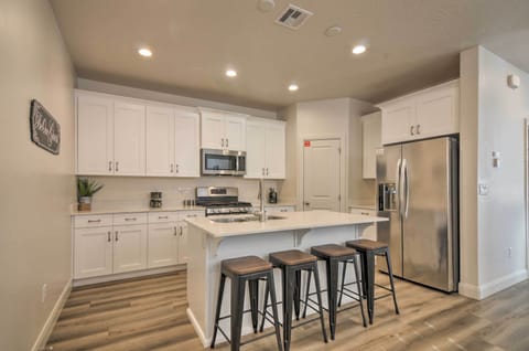 Fully Equipped Kitchen | Cooking Basics | Free WiFi