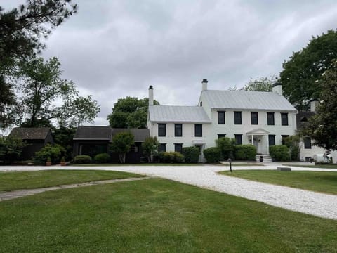 Welcome to the Colonial Farmhouse. 4 + acres of peace and tranquility 