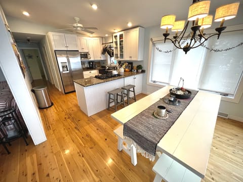 Picnic-style dining room table