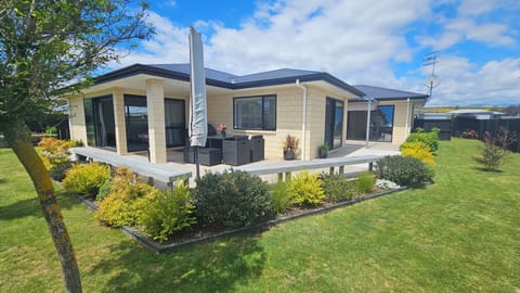 Private, spacious outdoor living.  A large fully fenced lawn for your dogs too.