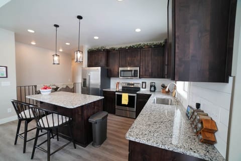 Stay in and make a meal using this well-appointed kitchen!