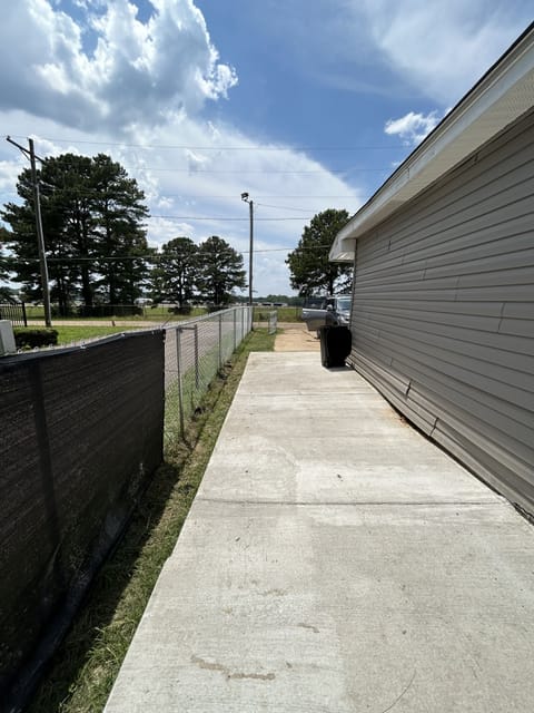 Sidewalk to backyard 