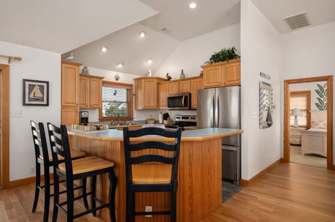 MS07: Seas The Day | TL Kitchen Area