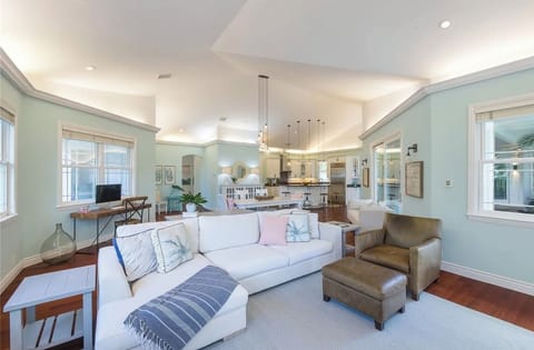 Beach chic living room