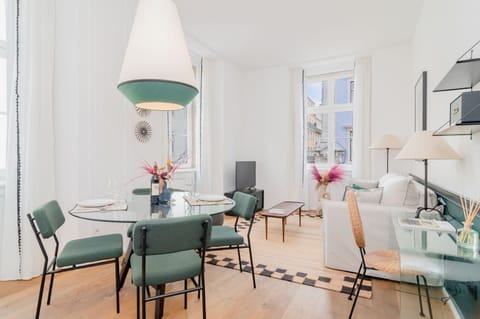 This apartment is beautifully decorated and has everything you need #beautyful #decor #portugal #pt #lisbon