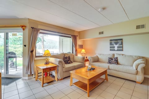 Lake Harmony Vacation Rental | 2BR | 2BA | Steps to Enter | 1,400 Sq Ft