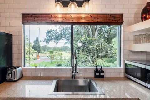 432598323 10159988703014053 875096334774579767 n