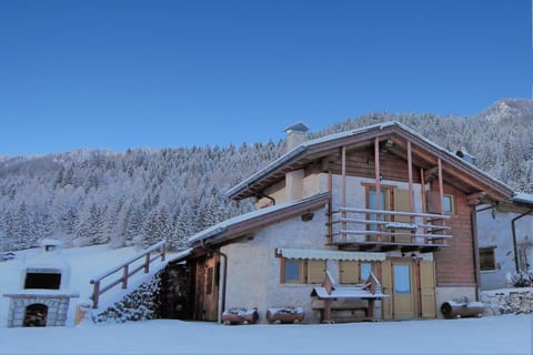 Holiday Home Exterior [winter]