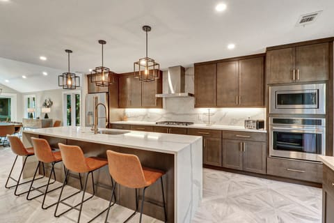 42 Stoney Creek | Kitchen - 42 Stoney Creek | Kitchen