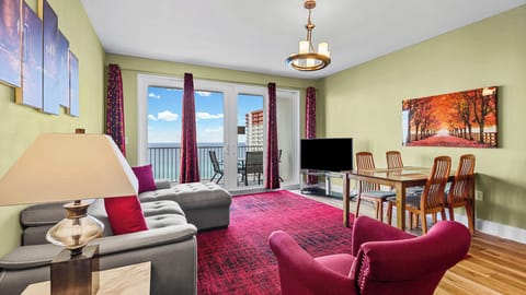 Laketown Wharf 1527