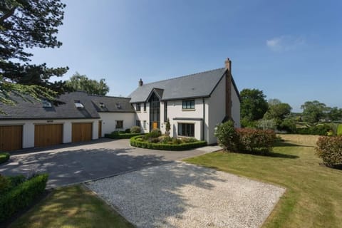 Accommodation is where rooflights can be seen in self contained wing