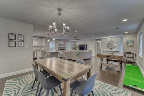 Inviting dining area, perfect for enjoying meals with family and friends.