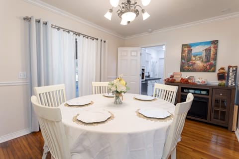 A separate dining area next to the kitchen, great for family meals!