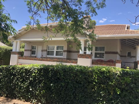 Street view of Poppy’s Place.