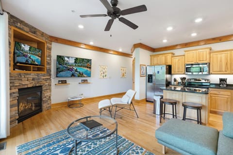 Open Floor Plan---Kitchen/ Living Rooms, TV's