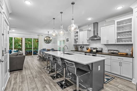 Fully Equipped Kitchen with plenty of seating for large groups.