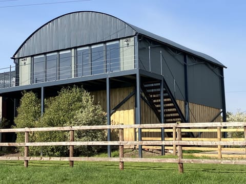 Sleep in an original Shropshire dutch barn, renovated 2023