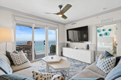 Tropic Winds Resort 1204