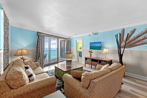 Beachside I 4125 Living Room