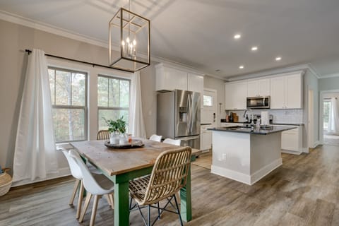 Open floor plan has a great flow from kitchen to living area.