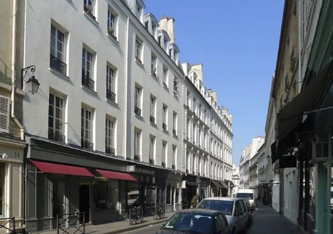 Rue Cherche Midi
