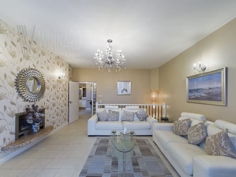 Champagne Suite Living Room