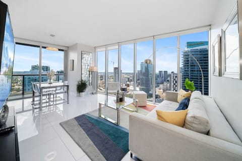 Corner unit with amazing views