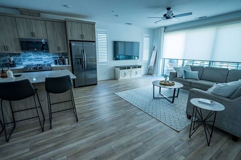 Adjustable living room shade for privacy 