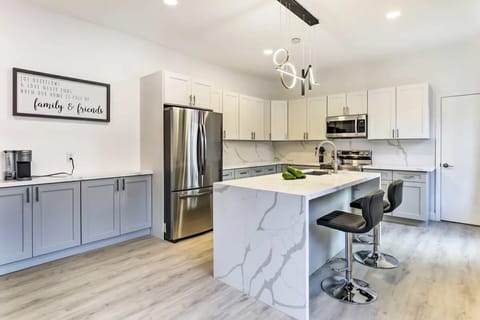 Kitchen | Pots & Pans | Oven w/ Air Fryer | Spices | Toaster
